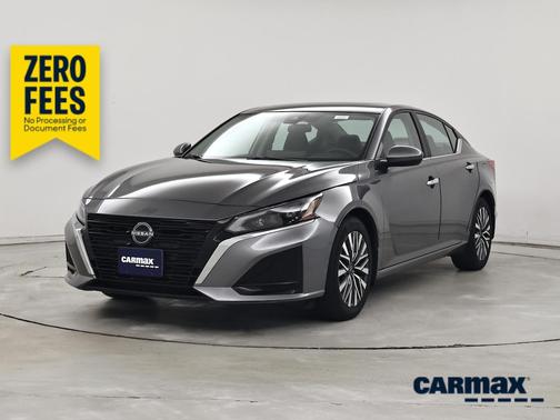 Gray 2024 Nissan Altima SV
