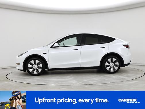 White 2023 Tesla Model Y Long Range