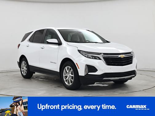 White 2023 Chevrolet Equinox LT