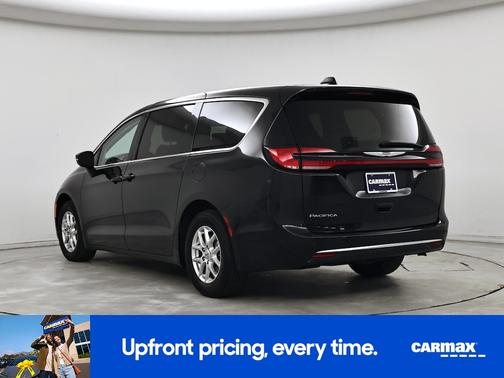 Black 2023 Chrysler Pacifica Touring L