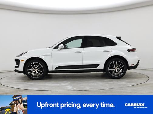 White 2023 Porsche Macan