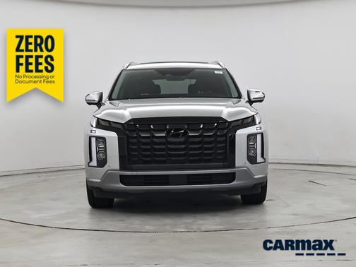 Silver 2023 Hyundai PALISADE Limited