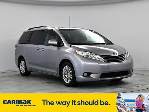 2013 Toyota Sienna XLE
