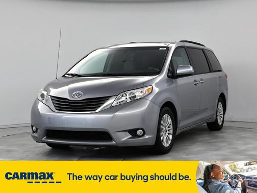 2013 Toyota Sienna XLE