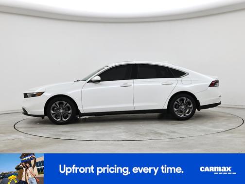 White 2023 Honda Accord EX