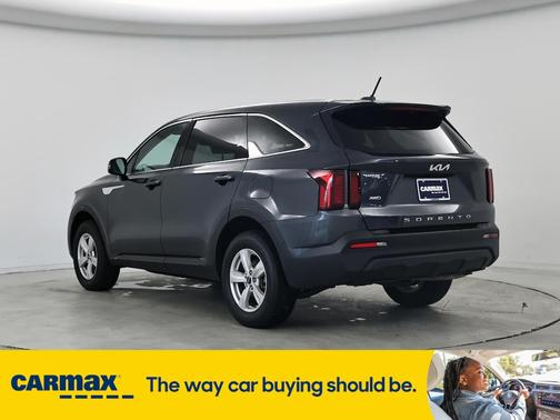 2022 Kia Sorento LX