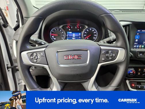 White 2022 GMC Terrain SLE