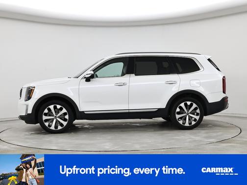 White 2021 Kia Telluride S