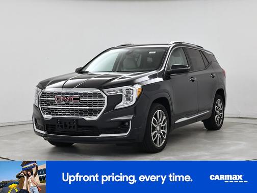 Green 2022 GMC Terrain Denali