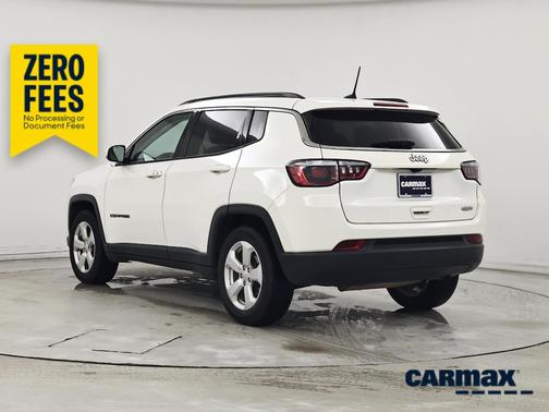 White 2019 Jeep Compass Latitude