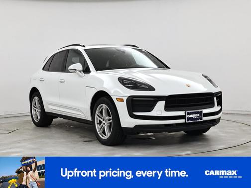 2022 Porsche Macan 