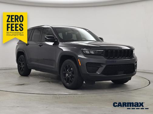 Gray 2025 Jeep Grand Cherokee Altitude X