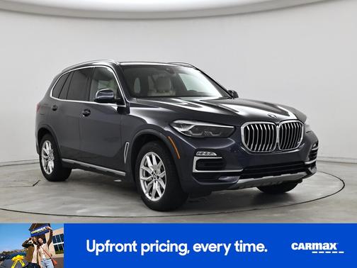Gray 2020 BMW X5 sDrive40i