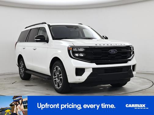 White 2025 Ford Expedition Active