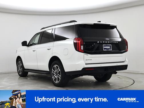 White 2025 Ford Expedition Active