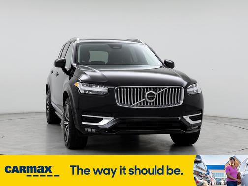 2024 Volvo XC90 B6 Plus Bright Theme