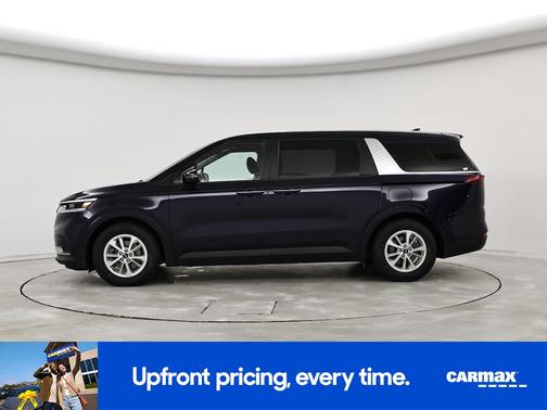2024 Kia Carnival LX Seat Package