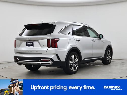 Silver 2022 Kia Sorento Plug-In Hybrid SX Prestige