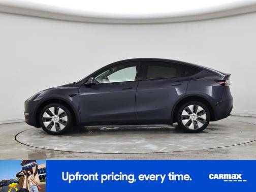 Gray 2023 Tesla Model Y Long Range