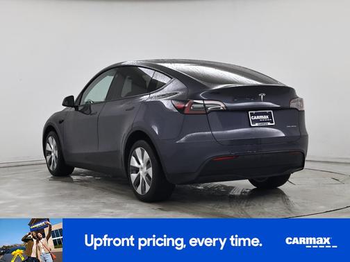 Gray 2023 Tesla Model Y Long Range