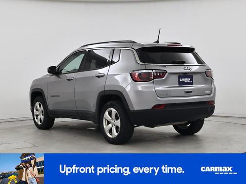Gray 2018 Jeep Compass Latitude
