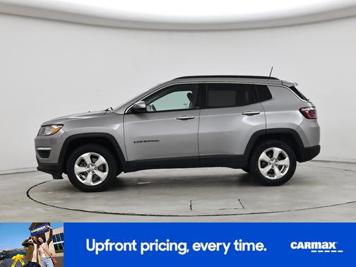 Gray 2018 Jeep Compass Latitude