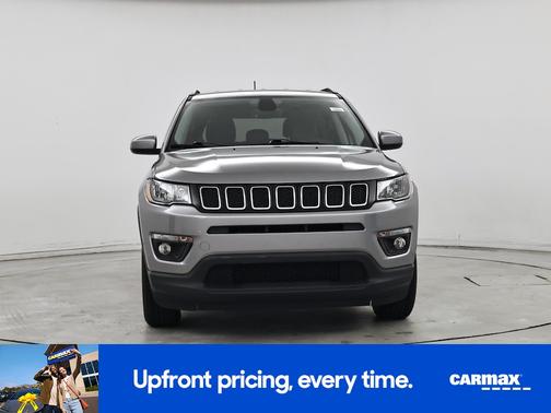Gray 2018 Jeep Compass Latitude