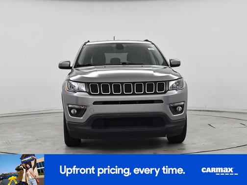 Gray 2018 Jeep Compass Latitude