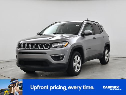 Gray 2018 Jeep Compass Latitude