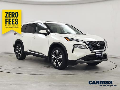 White 2023 Nissan Rogue SL