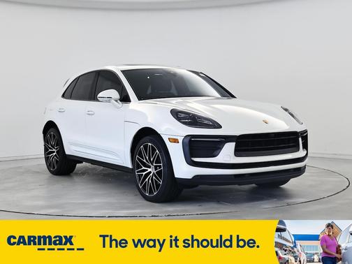 2022 Porsche Macan