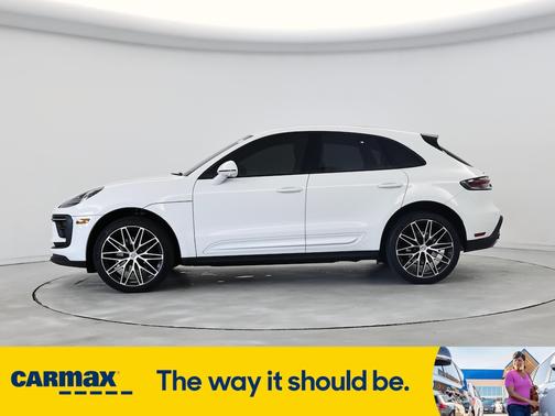2022 Porsche Macan