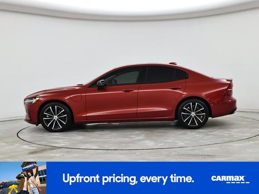 2024 Volvo S60 Recharge Plug-In Hybrid T8 Plus Black Edition