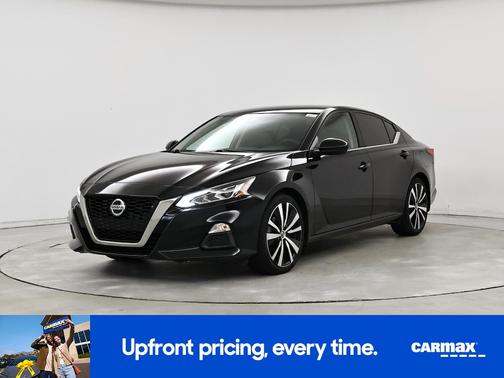 2022 Nissan Altima SR