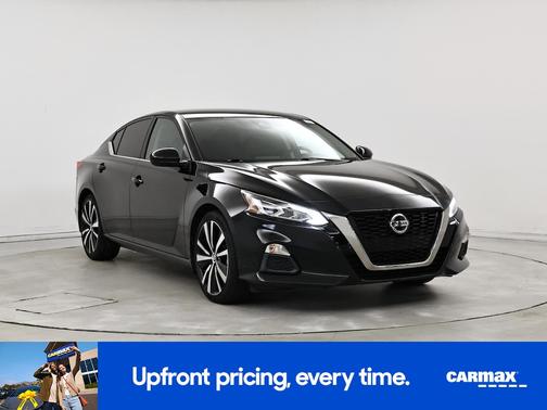 2022 Nissan Altima SR