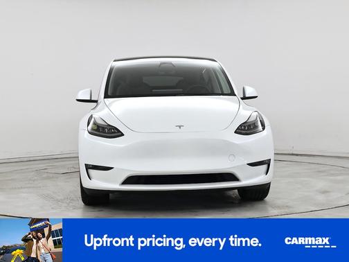 White 2023 Tesla Model Y Long Range