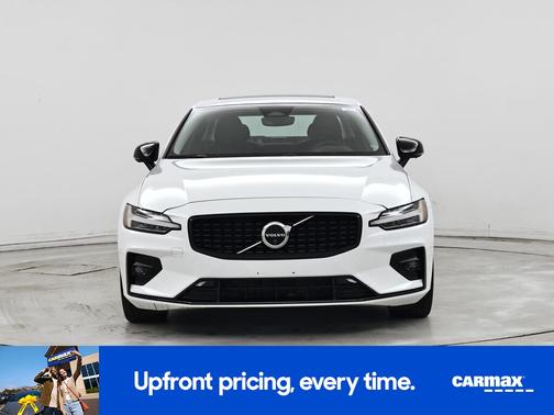 White 2024 Volvo S60 B5 Plus Dark Theme