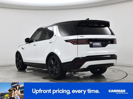 White 2022 Land Rover Discovery R-Dynamic HSE