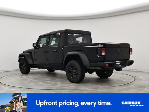 2022 Jeep Gladiator Sport