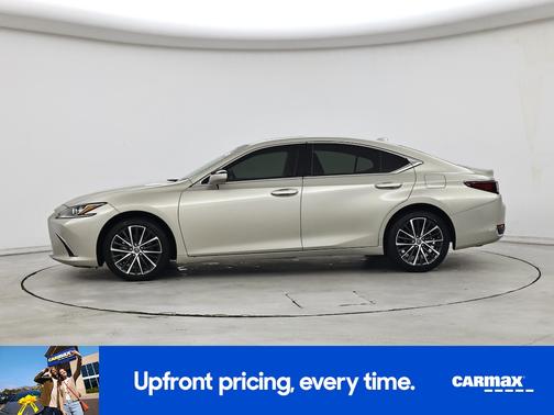 Tan 2024 Lexus ES 250