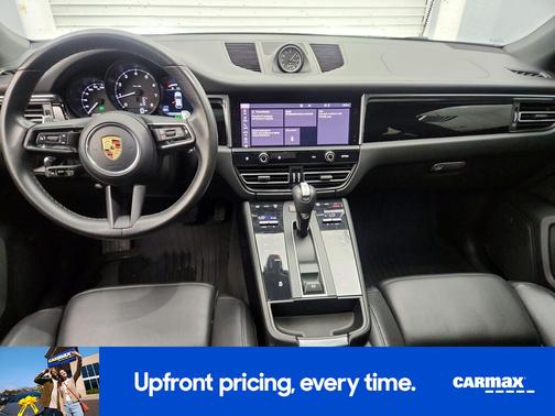 2022 Porsche Macan 