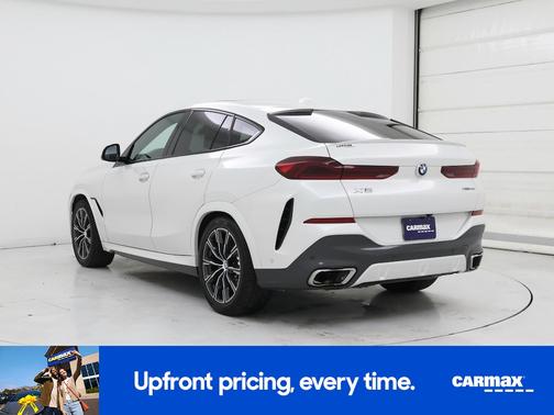 White 2021 BMW X6 xDrive40i