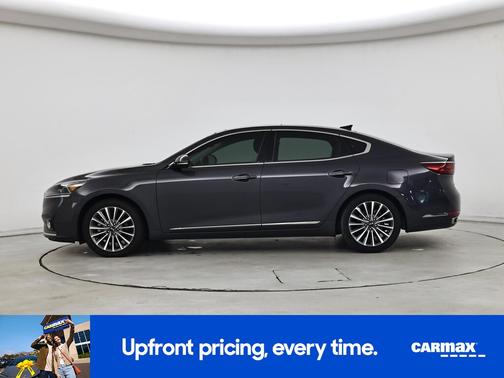 Gray 2017 Kia Cadenza Premium