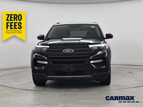 Black 2023 Ford Explorer XLT