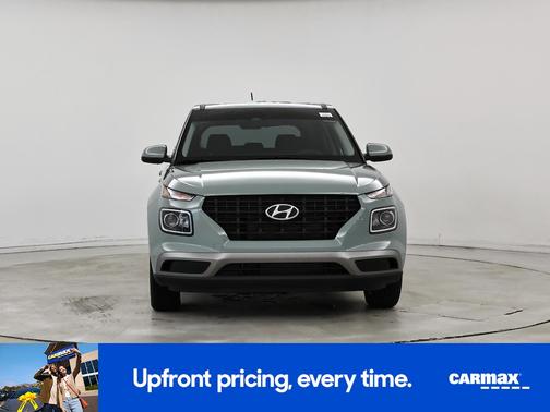 2025 Hyundai VENUE SE
