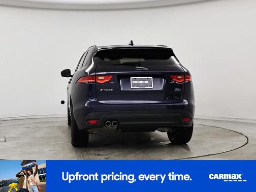 2018 Jaguar F-PACE R-Sport