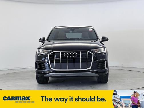 2023 Audi Q7 Premium Plus