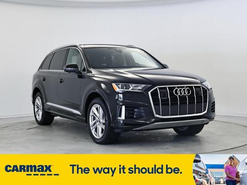 2023 Audi Q7 Premium Plus