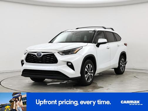 2023 Toyota Highlander Hybrid XLE