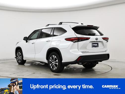 2023 Toyota Highlander Hybrid XLE